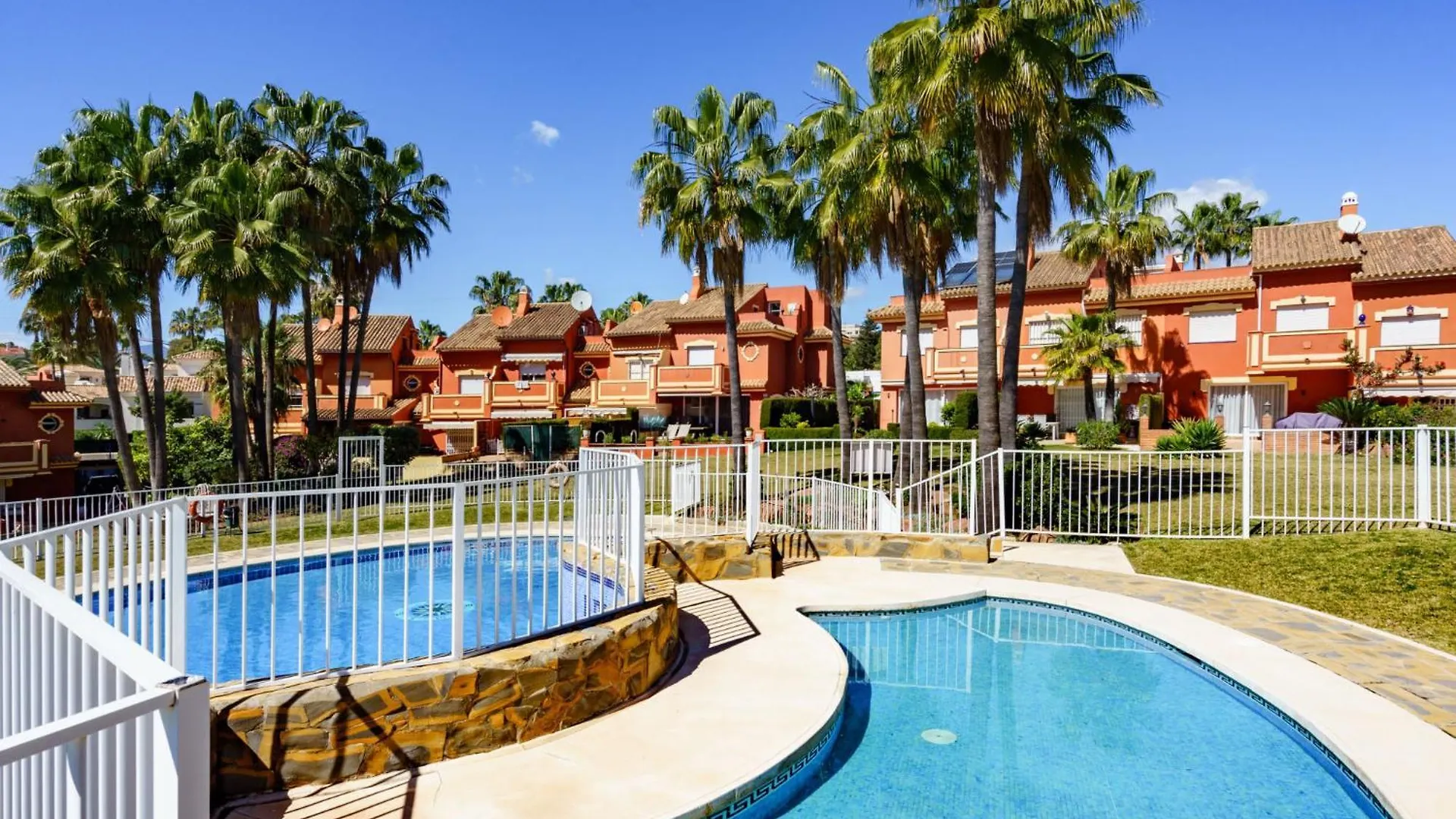 Holiday Home Biarritz Golf By Interhome Estepona